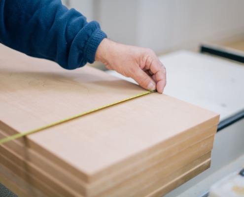 Produzione di arredi di legno su misura